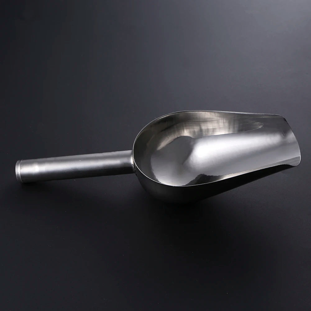 Stainless Steel Pet Feeding Shovel Cat And Dog Food Scoop With Large Capacity Design